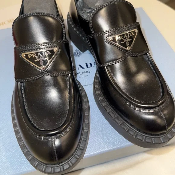 Prada brushed platform loafers black leather - Picture 2 of 11
